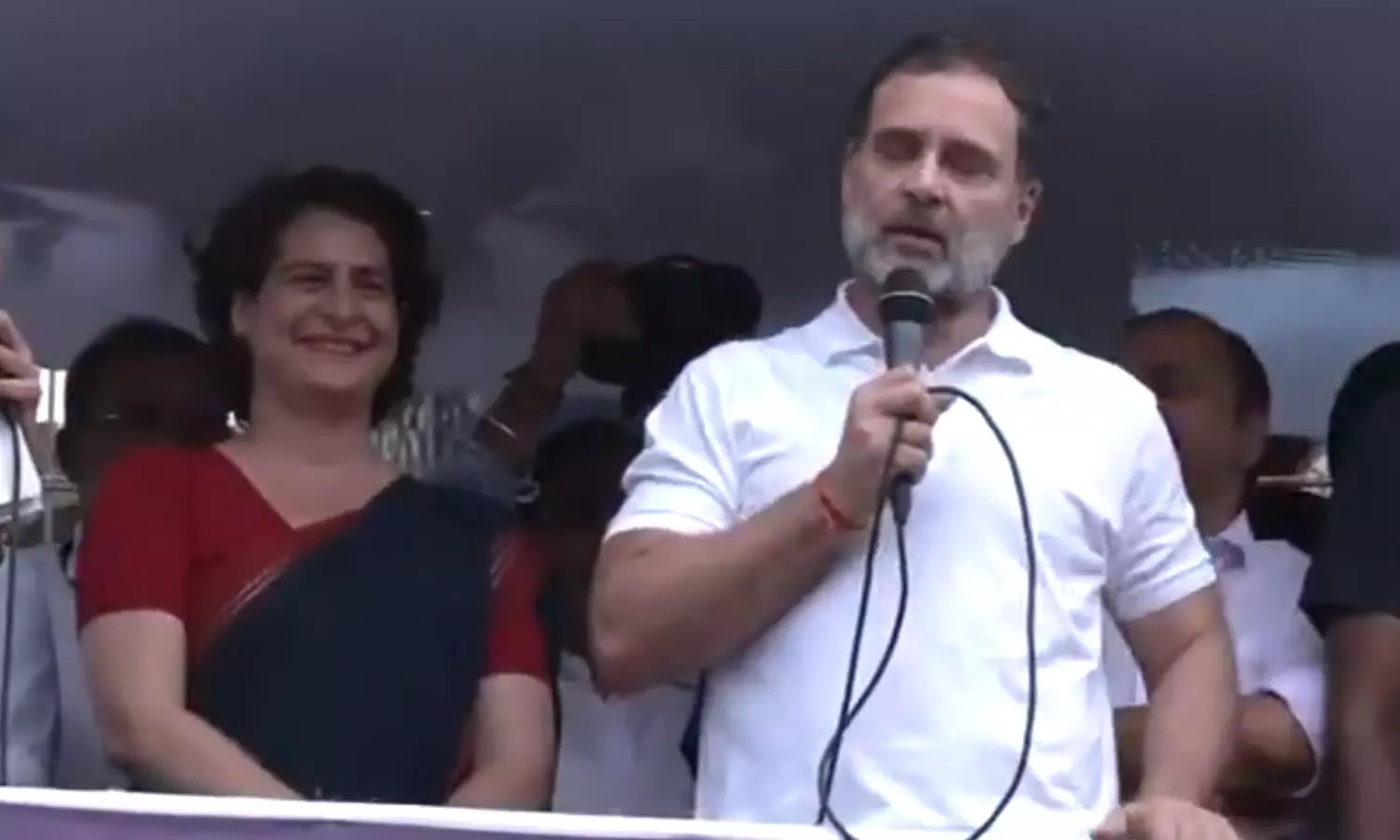 நாளை மறுநாள் இடைத்தேர்தல் வாக்குப்பதிவு- வயநாடு மக்களவை தொகுதியில் தேர்தல் பிரசாரம் ஓய்ந்தது