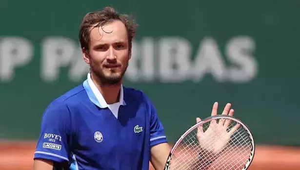 ஆண்கள் டென்னிஸ் சாம்பியன்ஷிப்: 2வது சுற்றில் மெத்வதேவ் வெற்றி