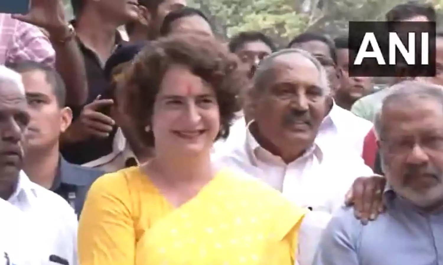 வயநாடு மக்கள் என்மீது காட்டிய அன்பை, நான்... ... ஜார்க்கண்ட் சட்டசபை முதற்கட்ட தேர்தல், வயநாடு இடைத்தேர்தல் வாக்குப்பதிவு- லைவ் அப்டேட்ஸ்