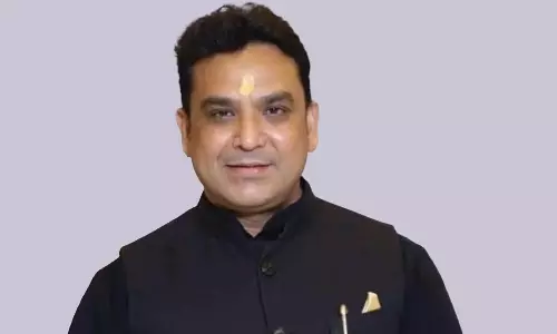 டெல்லியின் முதல் தலித் மேயர்.. ஆம் ஆத்மி வேட்பாளர் வெற்றி