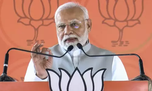 அவுரங்கசீப் பெருமையை புகழ்ந்து பேசும் காங்கிரஸ்: பிரதமர் மோடி தாக்கு