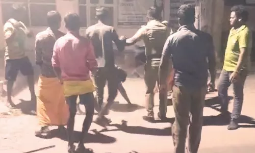 ராஜபாளையத்தில் போலீஸ்காரர்களின் லத்தியை பறித்து தாக்கிய 6 பேர் கைது