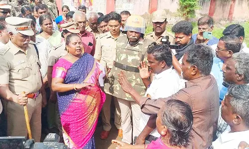 சின்ன உடைப்பு கிராம மக்கள் காலி செய்ய ஒரு வார கால அவகாசம்- கலெக்டர் தகவல்