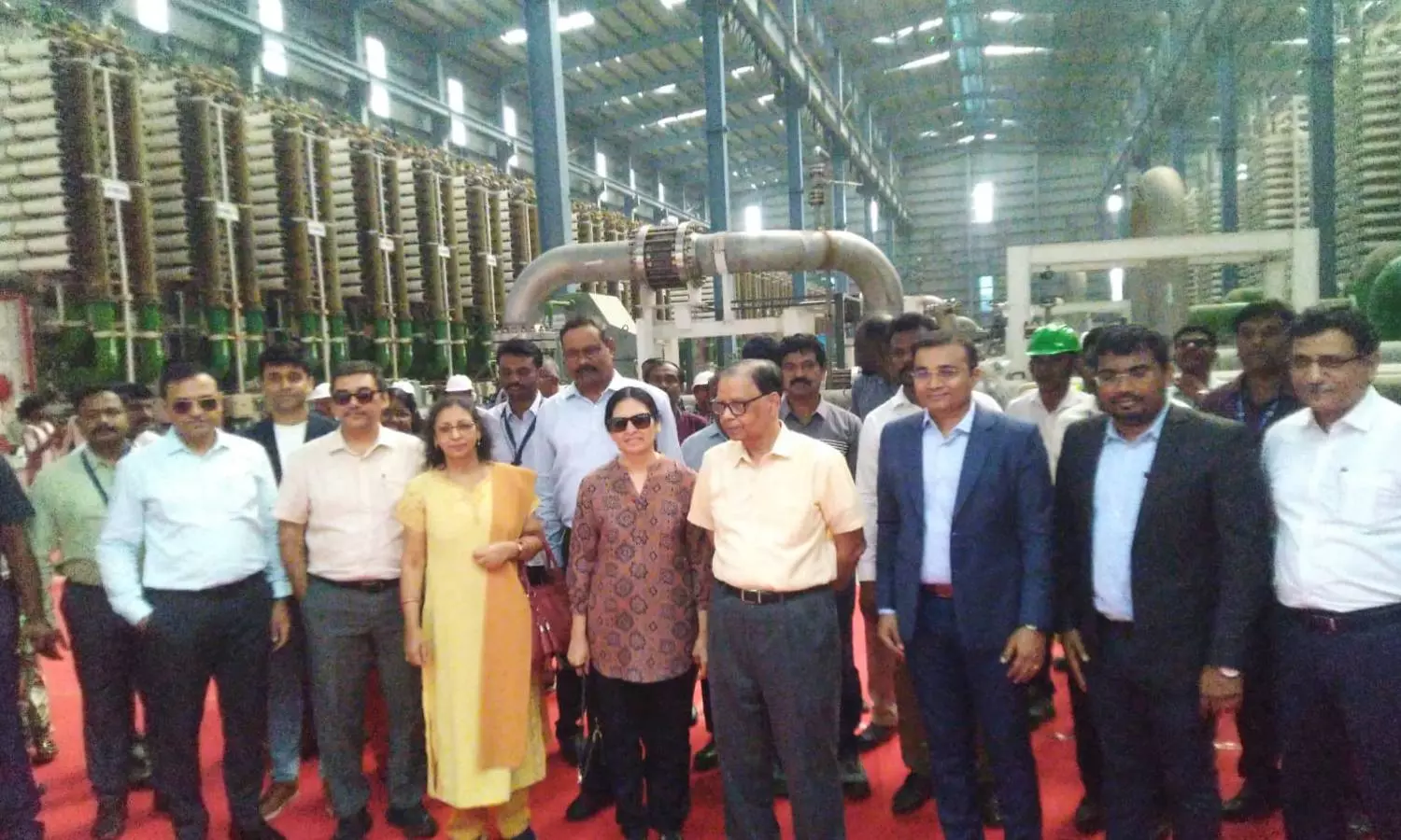 நெம்மேலியில் கடல்நீரை குடிநீராக்கும் ஆலையில் மத்திய நிதிக்குழுவினர் ஆய்வு