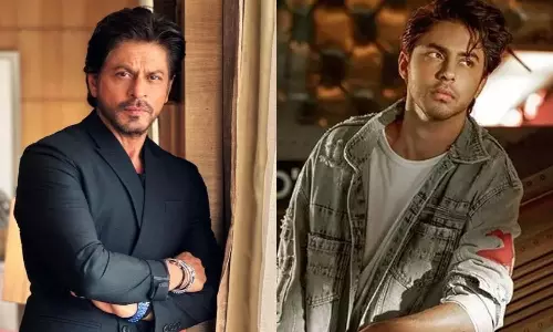 இயக்குனராக அறிமுகமாகும் ஷாருக் கான் மகன்.. தூண்டில் போட்ட நெட்பிளிக்ஸ்