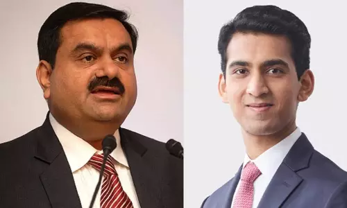 சாகர் அதானியின் செல்போனில் லஞ்ச கணக்கு விவரங்கள் உள்ளதாக தகவல்