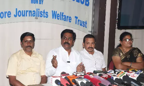 நாம் தமிழர் கட்சியில் இருந்து கோவை வடக்கு மாவட்ட செயலாளர் உள்பட 4 நிர்வாகிகள் விலகல்