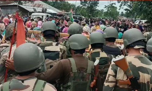 மணிப்பூர் பதற்றம்: மேலும் 10,000 வீரர்களை அனுப்ப மத்திய அரசு முடிவு - நிலவரம் இதுதான்