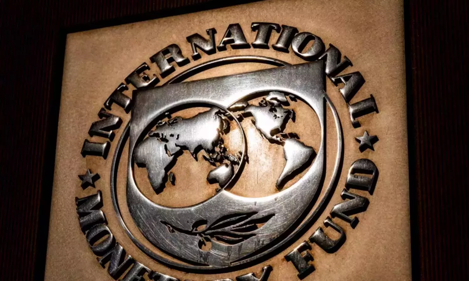 இலங்கைக்கு ரூ.25 ஆயிரம் கோடி கடன் உதவி: சர்வதேச நாணய நிதியம் வழங்குகிறது