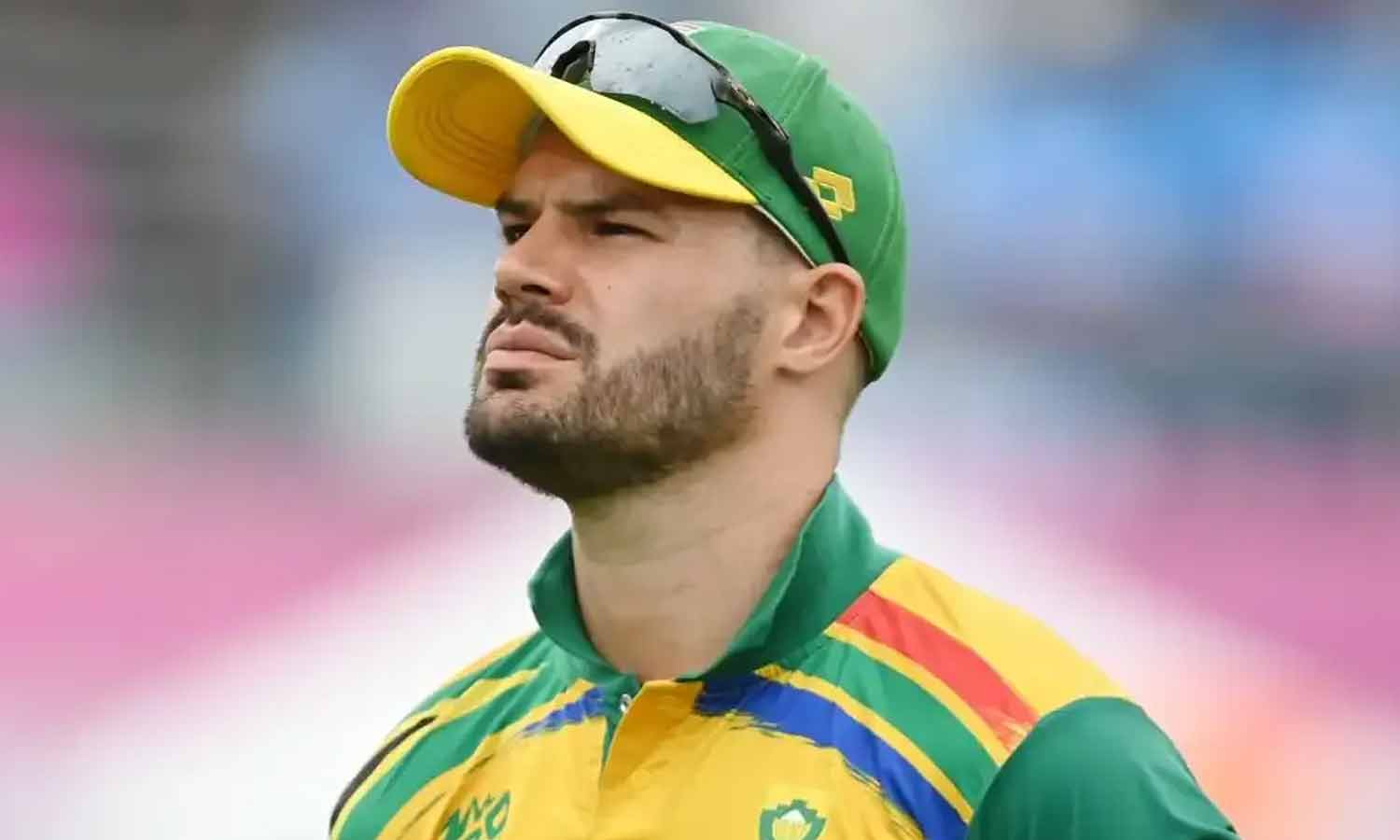 எய்டன் மார்க்ரமை அவரது அடிப்படை விலையான ரூ.2... ... தமிழக வீரர் நடராஜனுக்கு ரூ. 10 கோடி.. டெல்லி அணியில் இணைகிறார் - லைவ் அப்டேட்ஸ்..