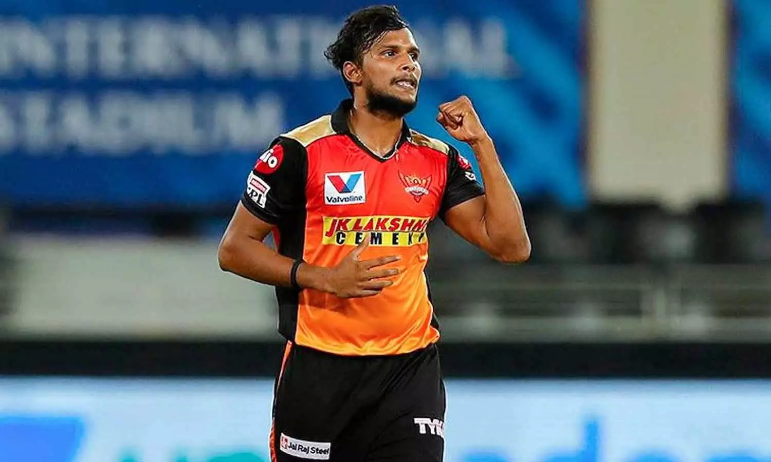 நடராஜன் ரூ.10.75 கோடிக்கு ஏலம் எடுத்தது டெல்லி. ... ... தமிழக வீரர் நடராஜனுக்கு ரூ. 10 கோடி.. டெல்லி அணியில் இணைகிறார் - லைவ் அப்டேட்ஸ்..