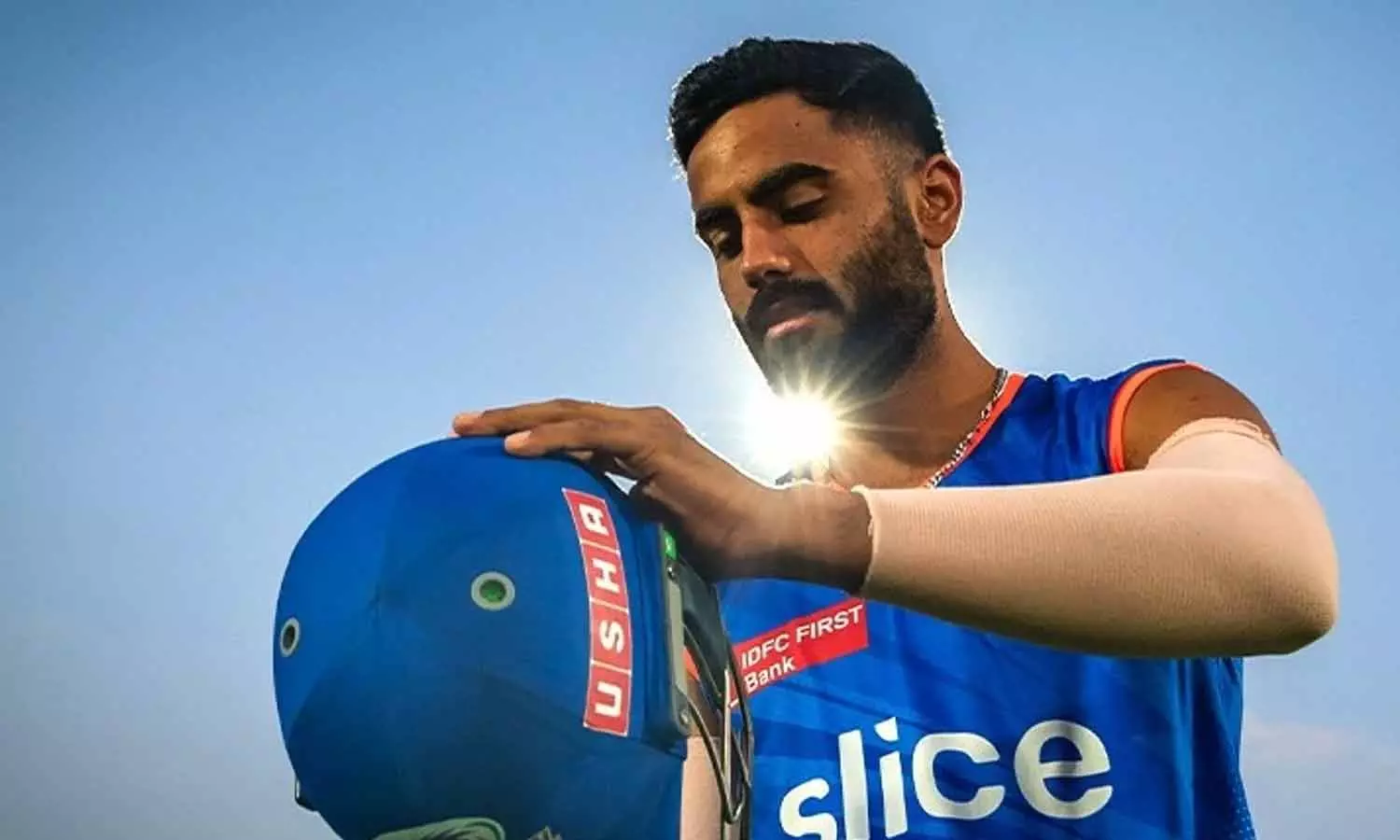 நமன் திர்ரை ரூ.5.25 கோடிக்கு ஏலம் எடுத்தது மும்பை. ... தமிழக வீரர் நடராஜனுக்கு ரூ. 10 கோடி.. டெல்லி அணியில் இணைகிறார் - லைவ் அப்டேட்ஸ்..