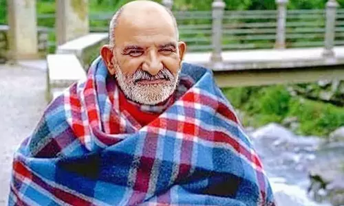 உன்னுள் ஓர் ஒளி சக்தி- நீம் கரோலி பாபா!