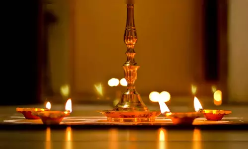 விளக்கு ஏற்றும்போது பின்பற்ற வேண்டிய விதிமுறைகள்