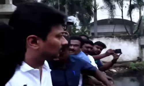 சென்னை அரும்பாக்கத்தில் துணை முதல்வர் உதயநிதி ஸ்டாலின் ஆய்வு