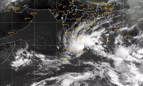 சென்னை அருகே கரையை கடக்கும் ஃபெங்கல் - பிரதீப் ஜான் கணிப்பு