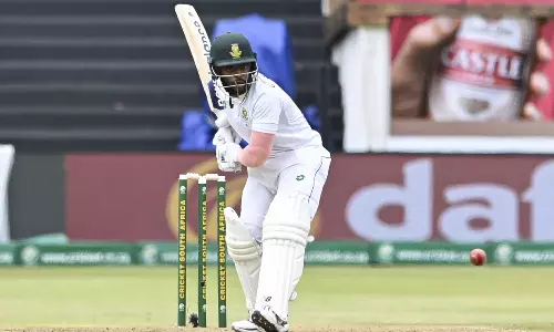 மழையால் முதல் நாள் ஆட்டம் பாதிப்பு : தென் ஆப்பிரிக்கா 80/4