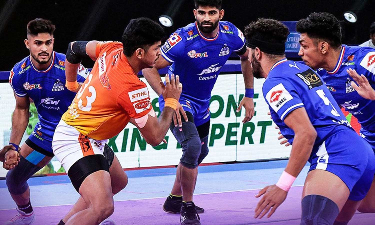 புரோ கபடி லீக்: அரியானா, குஜராத் அணிகள் வெற்றி/Haryana Steelers ...