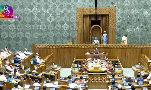 பாராளுமன்ற குளிர்கால கூட்டத்தொடர் 3-வது நாள்- லைவ் அப்டேட்ஸ்