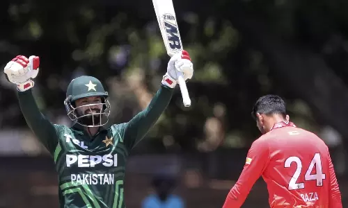 கம்ரான் குலாம் சதம்: ஜிம்பாப்வேக்கு எதிரான ஒருநாள் தொடரை 2-1 என கைப்பற்றியது பாகிஸ்தான்