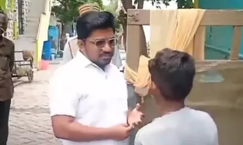 BOOK மட்டும்தான் தூக்கணும் - இடைநிற்றல் மாணவர்களிடம் கலெக்டர் அறிவுறுத்தல்