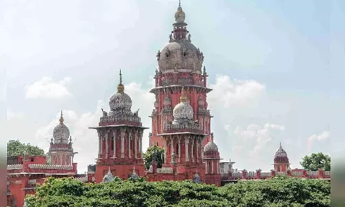 ஆர்டர்லி முறையை முழுமையாக ஒழிக்க வேண்டும்- சென்னை உயர்நீதிமன்றம் உத்தரவு