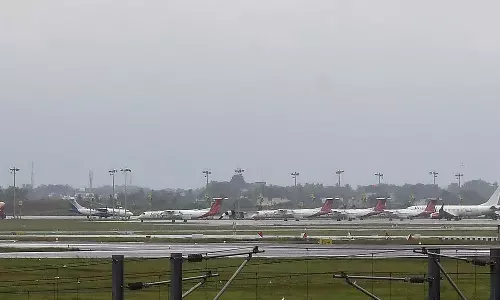 சென்னை விமான நிலையம் தற்காலிகமாக மூடல்