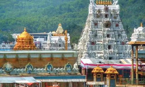 புயல் மழையால் திருப்பதியில் 1 மணி நேரத்தில் தரிசனம்: பக்தர்கள் மகிழ்ச்சி