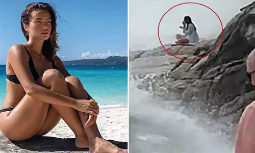 ராட்சத அலையில் அடித்து செல்லப்பட்ட ரஷிய நடிகை - அதிர்ச்சி வீடியோ