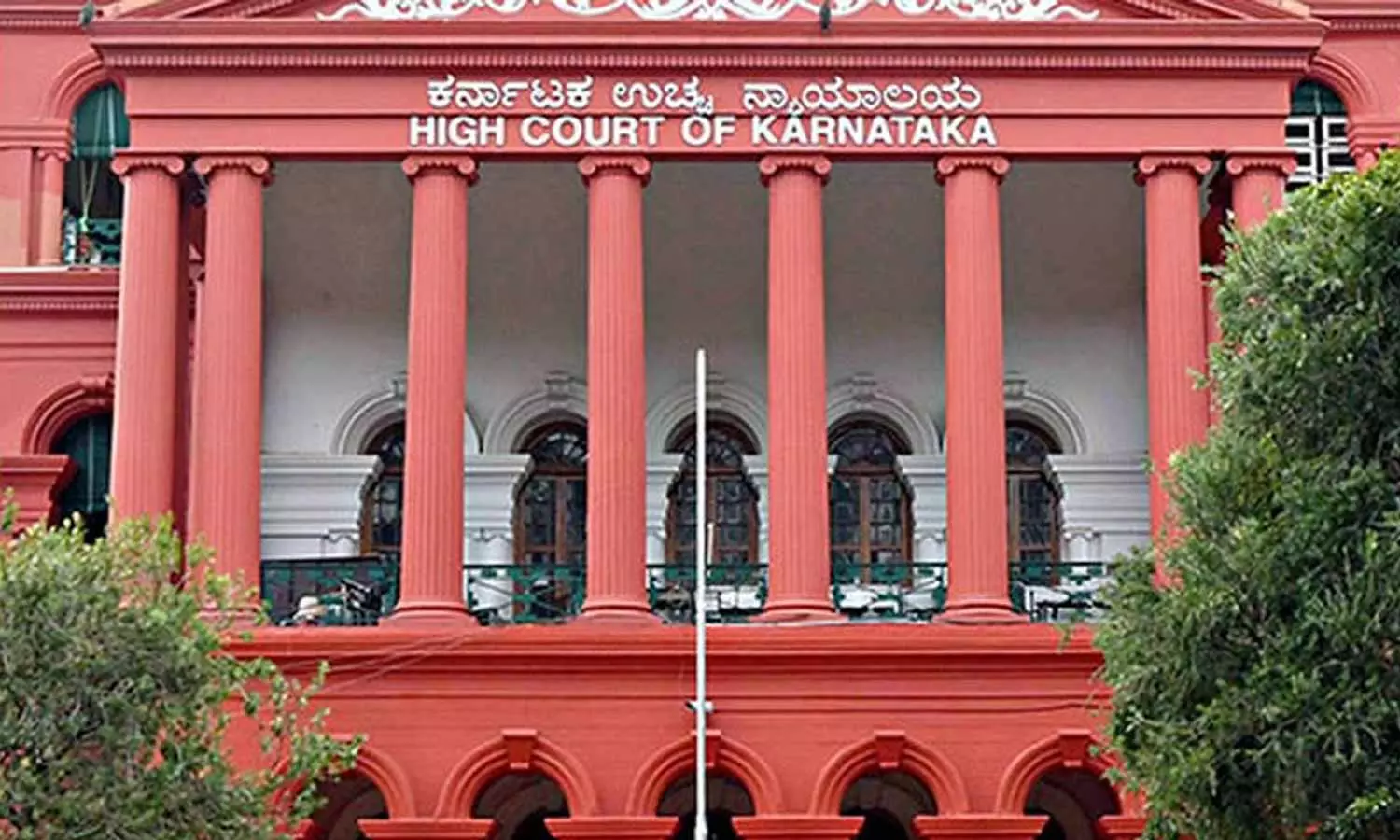 ஆயுள் தண்டனை கைதிக்கு விவசாயம் செய்ய 3 மாதம் பரோல் வழங்கிய ஐகோர்ட் ஆயுள் தண்டனை கைதிக்கு விவசாயம் செய்ய 3 மாதம் பரோல் வழங்கிய ஐகோர்ட்