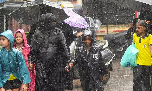 புதுச்சேரியில் நாளை 17 பள்ளிகளுக்கு மட்டும் விடுமுறை அறிவிப்பு