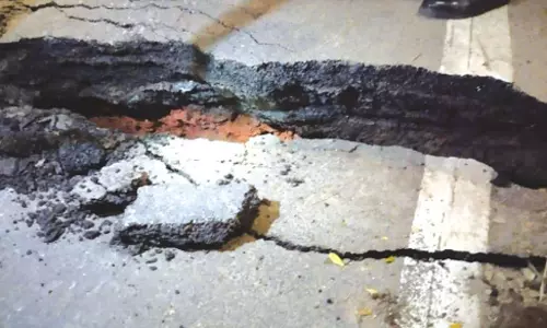 இடையார்பாளையம் பாலம் சேதம்: புதுச்சேரி - கடலூர் சாலையில் மீண்டும் போக்குவரத்து துண்டிப்பு