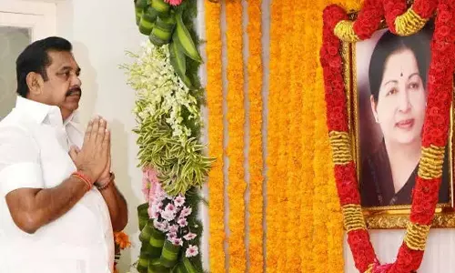 மக்களின் இதயங்களில் வாழ்ந்து கொண்டிருக்கும் ஒப்பற்ற ஆளுமை... ஜெயலலிதாவிற்கு இபிஎஸ் புகழாரம்