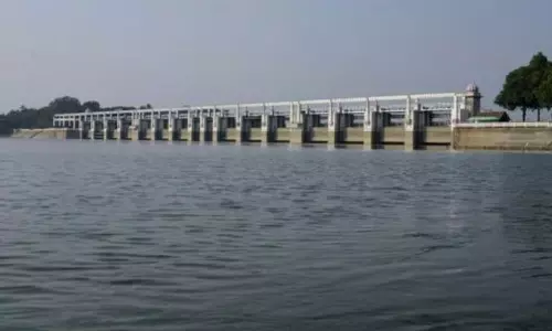 பூண்டி ஏரிக்கு நீர் வரத்து 4,360 கன அடியாக அதிகரிப்பு