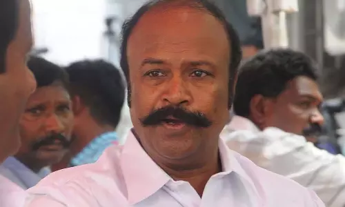 புயல் பாதித்த மாவட்டங்களில் சிறப்பு சிறு வணிகக் கடன் முகாம்- தமிழக அரசு