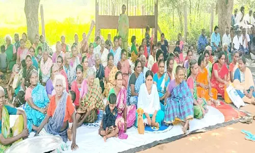 ஐகோர்ட்டு தடை விதித்தும் சின்ன உடைப்பு கிராமத்தில் 3-வது நாளாக போராட்டம்