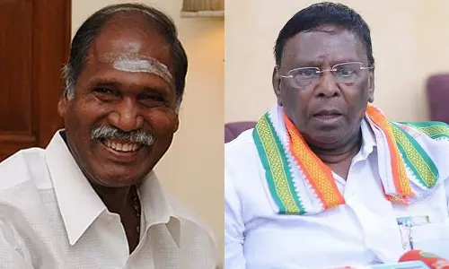 காரை விட்டு இறங்காமல் மழை சேதத்தை பார்வையிடுவதா?- முதலமைச்சர் ரங்கசாமி மீது நாராயணசாமி குற்றச்சாட்டு