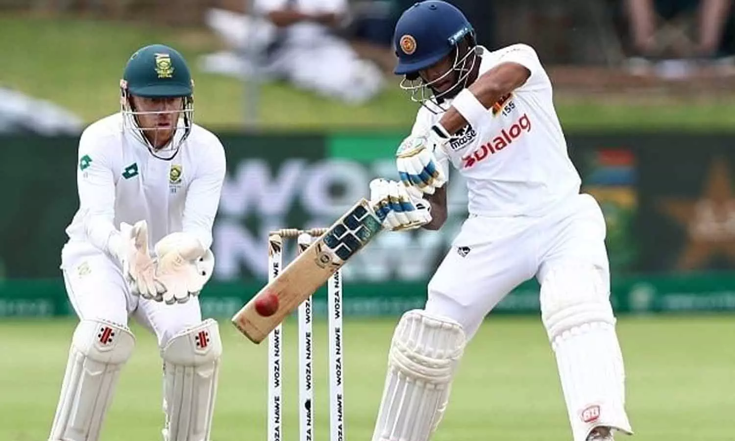 தென் ஆப்பிரிக்காவுக்கு எதிரான 2-வது டெஸ்ட்: இலங்கை 328 ரன்களுக்கு ஆல் அவுட் தென் ஆப்பிரிக்காவுக்கு எதிரான 2-வது டெஸ்ட்: இலங்கை 328 ரன்களுக்கு ஆல் அவுட்