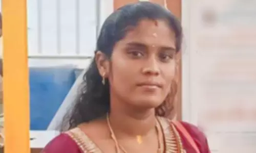 விடுதியில் விஷம் குடித்து பெண் தற்கொலை-  கள்ளக்காதலனுக்கு வலை வீச்சு