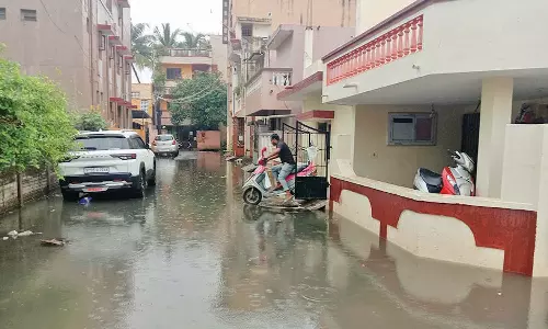 புதுச்சேரியில் மீண்டும் தொடர் மழை- முன்னெச்சரிக்கை நடவடிக்கைகள் தீவிரம்