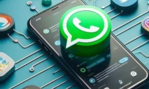 வாட்ஸ் அப், பேஸ்புக் உள்ளிட்ட மெட்டா சேவைகள் திடீர் முடக்கம்: பயனாளிகள் கடும் அவதி