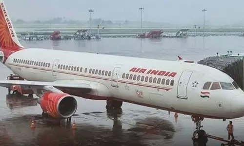 கனமழை எதிரொலி- சென்னையில் விமான சேவை பாதிப்பு