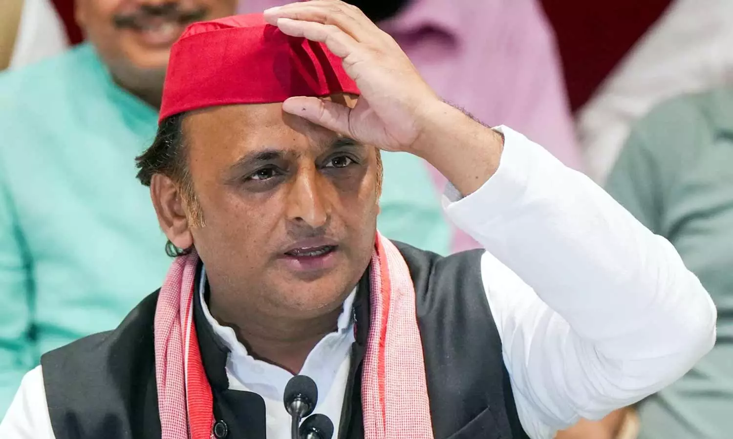 சாதிவாரி கணக்கெடுப்பு சாதிகளுக்கு இடையிலான இடைவெளியை குறைக்கும்: அகிலேஷ் யாதவ் சாதிவாரி கணக்கெடுப்பு சாதிகளுக்கு இடையிலான இடைவெளியை குறைக்கும்: அகிலேஷ் யாதவ்