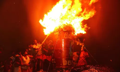 திருவண்ணாமலையில் 11 நாட்கள் காட்சி தரும் மகாதீபம்