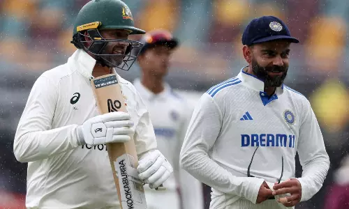 3வது டெஸ்ட்: முதல் இன்னிங்ஸில் 445 ரன்களை குவித்து ஆல் அவுட் ஆன ஆஸ்திரேலியா