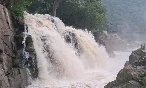 ஒகேனக்கல்லுக்கு நீர்வரத்து 7,500 கனஅடியாக அதிகரிப்பு