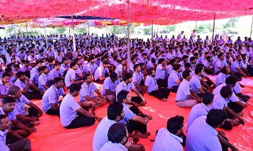 சாம்சங் தொழிலாளர்கள் 19-ந்தேதி உண்ணாவிரத போராட்டம்