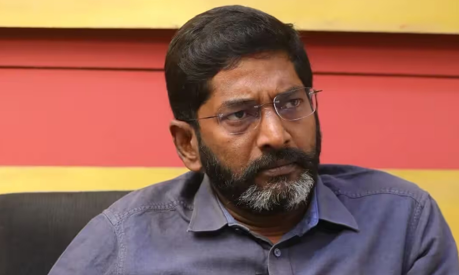 கஞ்சா பதுக்கியதாக தொடரப்பட்ட வழக்கு- விசாரணைக்கு ஆஜராகாத சவுக்கு சங்கருக்கு பிடிவாரண்டு, arrest warrant issued for Savukku Shankar not appear in case of possession of ganja