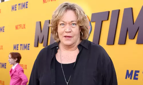 புற்றுநோய் பாதிப்பால் உயிரிழந்த பிரபல நடிகை