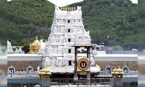 திருப்பதியில் வைகுண்ட ஏகாதசி தரிசன டிக்கெட் வருகிற 24-ந் தேதி ஆன்லைனில் வெளியீடு